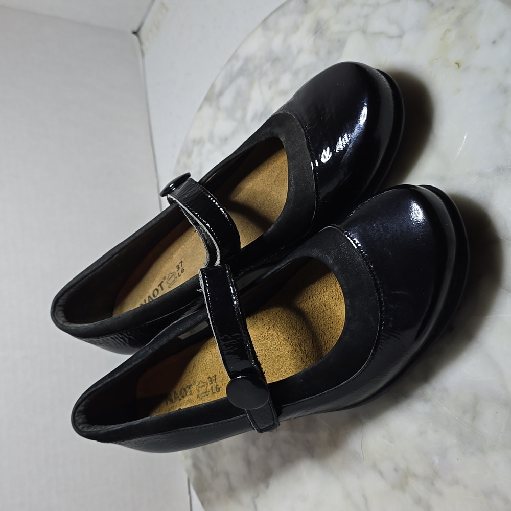 Naot Mary Jane heels shoes, black genuine leather comfort size 6 EU 37 career